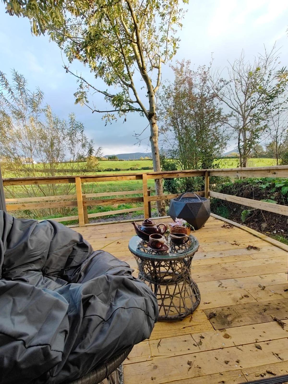 Riverside Cabin Limerick Junction Екстериор снимка